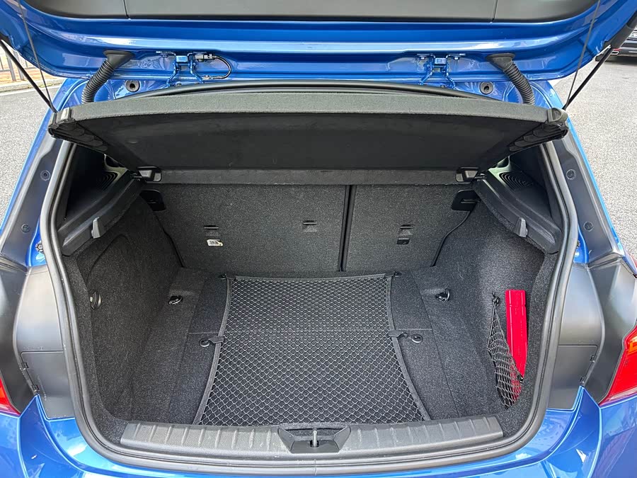 BMW 1 Series (Imported) 2017 car image #18