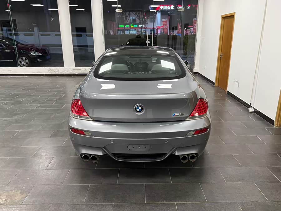 BMW M6 2006 car image #18