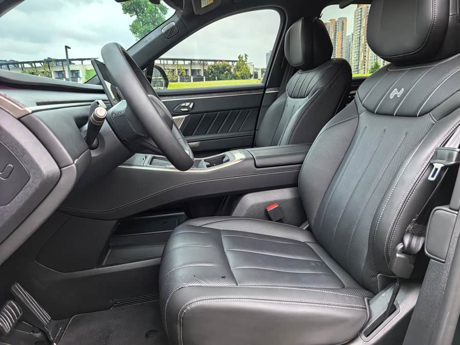 乐道 乐道L90 2025 汽车图片 #18