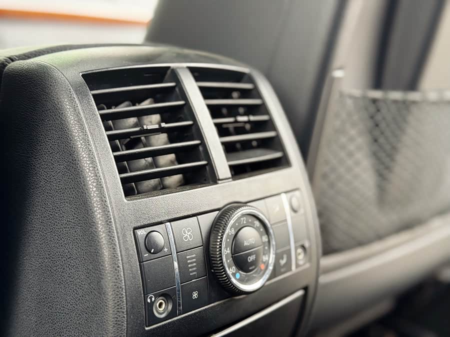 Mercedes-Benz GL Class 2007 immagine di auto #18