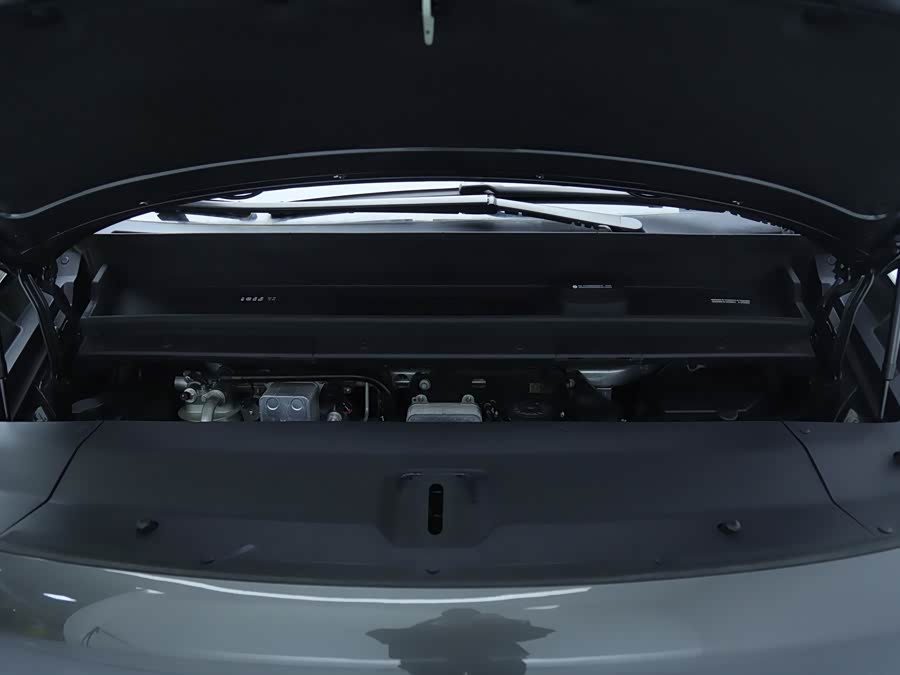 理想汽车 理想MEGA 2024 汽车图片 #18