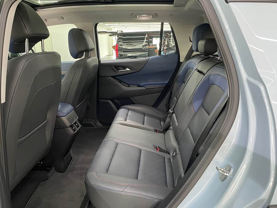 Chevrolet Equinox Plus 2024 #18 Chevrolet Equinox Plus 2024 car image #18