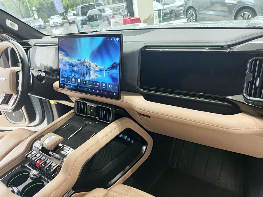 FangChengBao Leopard 8 2025 car image #18