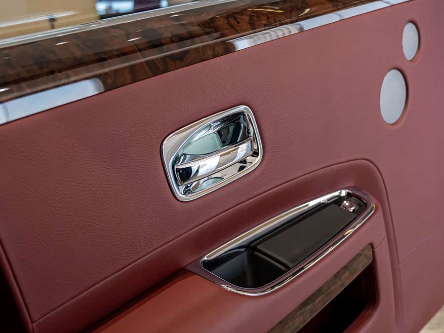 Rolls-Royce Ghost 2018 car image #18