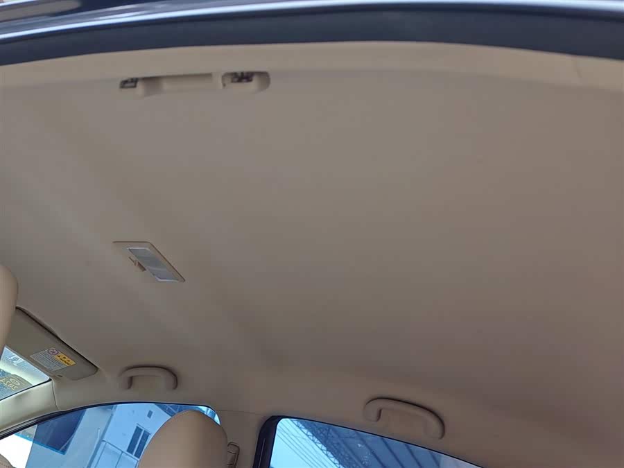 Suzuki Ciaz 2016 immagine di auto #18