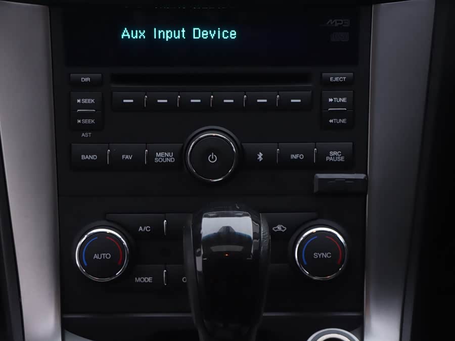 Chevrolet Captiva 2017 car image #18
