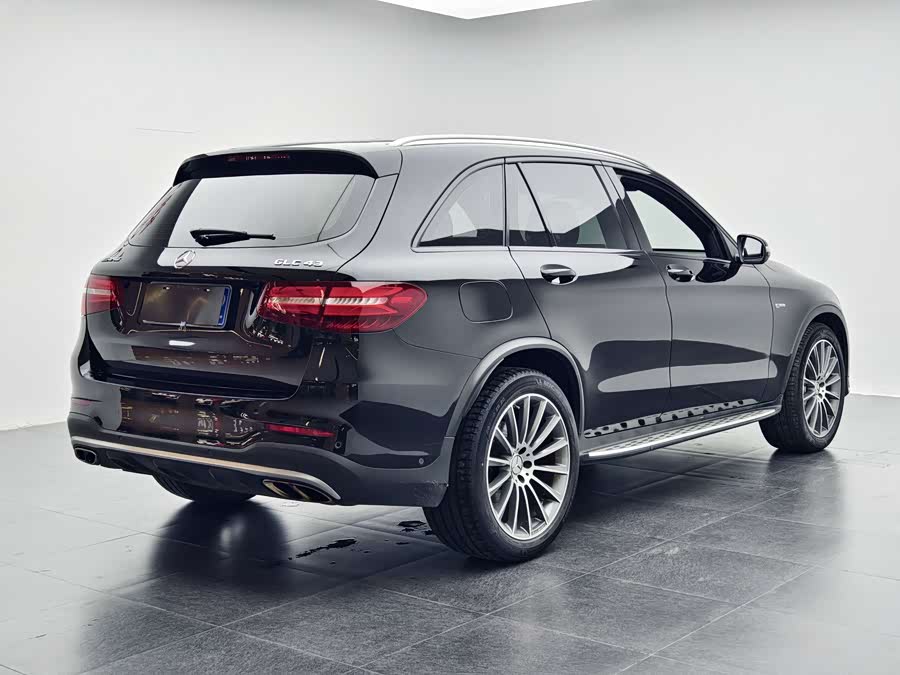 Mercedes-Benz GLC AMG 2019 car image #18