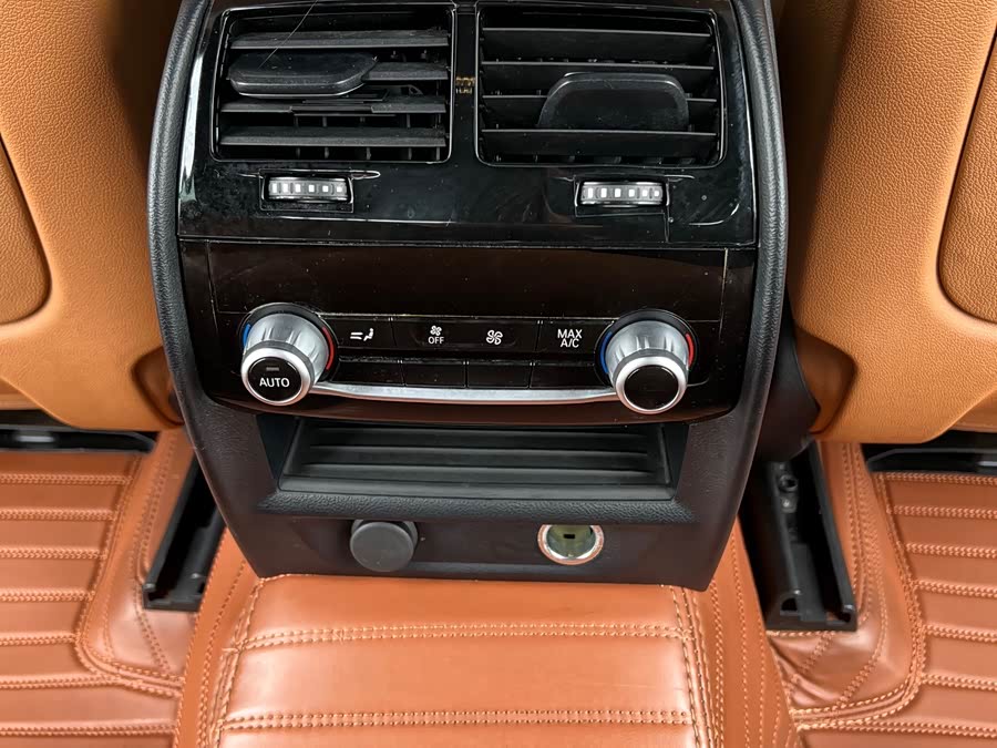 BMW 6 Series 2019 #18 BMW 6 Series 2019 imagem de carro #18