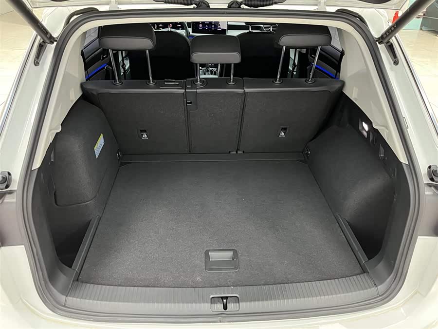 Volkswagen Tayron GTE 2022 car image #18