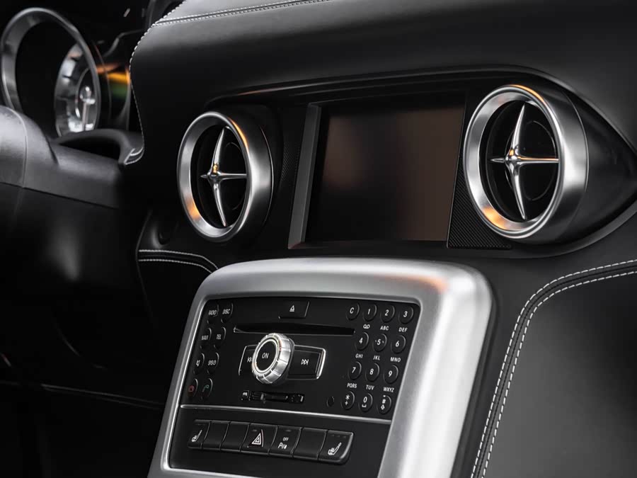 Mercedes-Benz SLS AMG 2015 #18 Mercedes-Benz SLS AMG 2015 car image #18