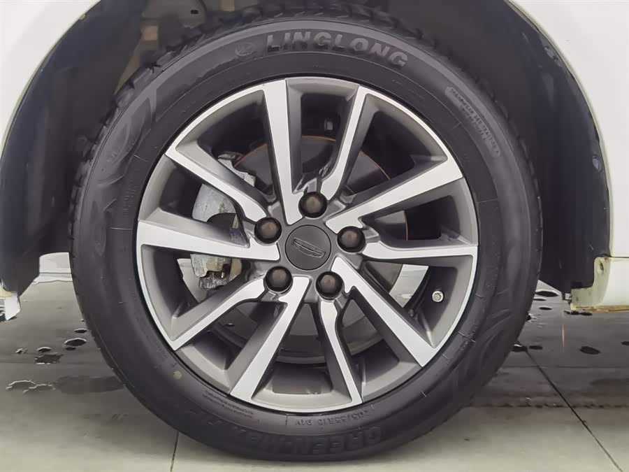GEELY 2023 car image #18
