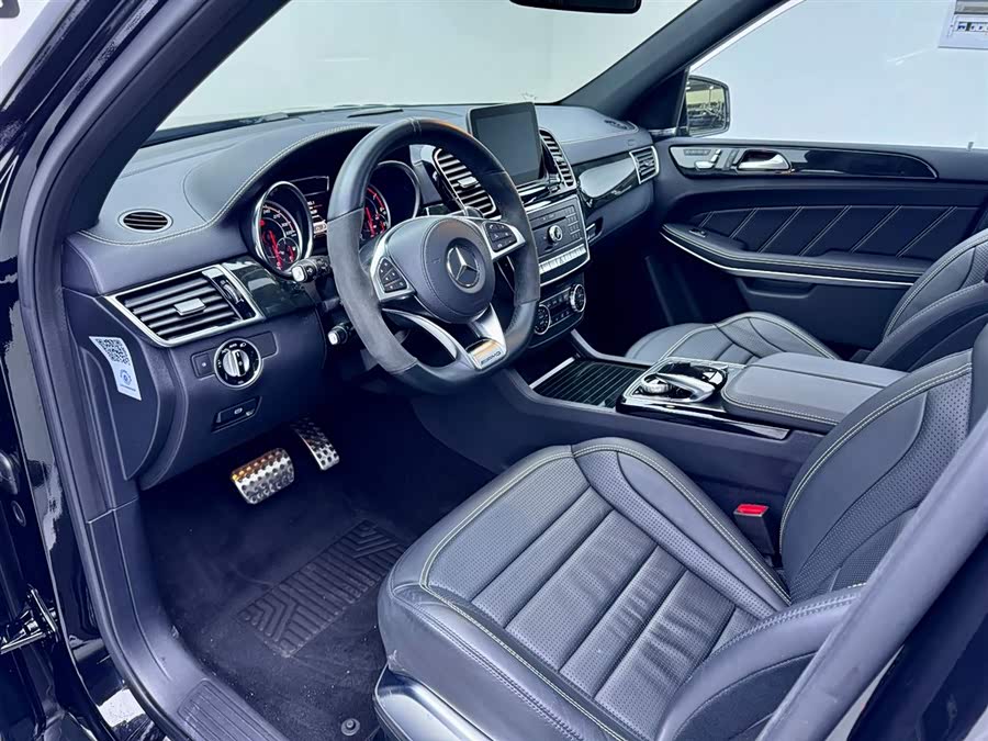 奔驰 奔驰GLS AMG 2018 汽车图片 #18