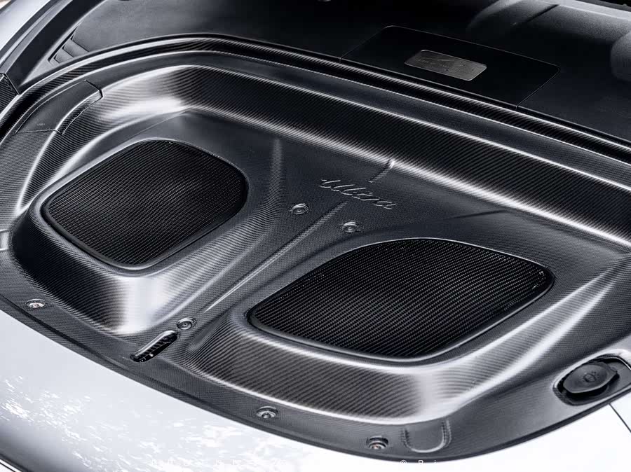 小米汽车 小米SU7 Ultra 2025 汽车图片 #18