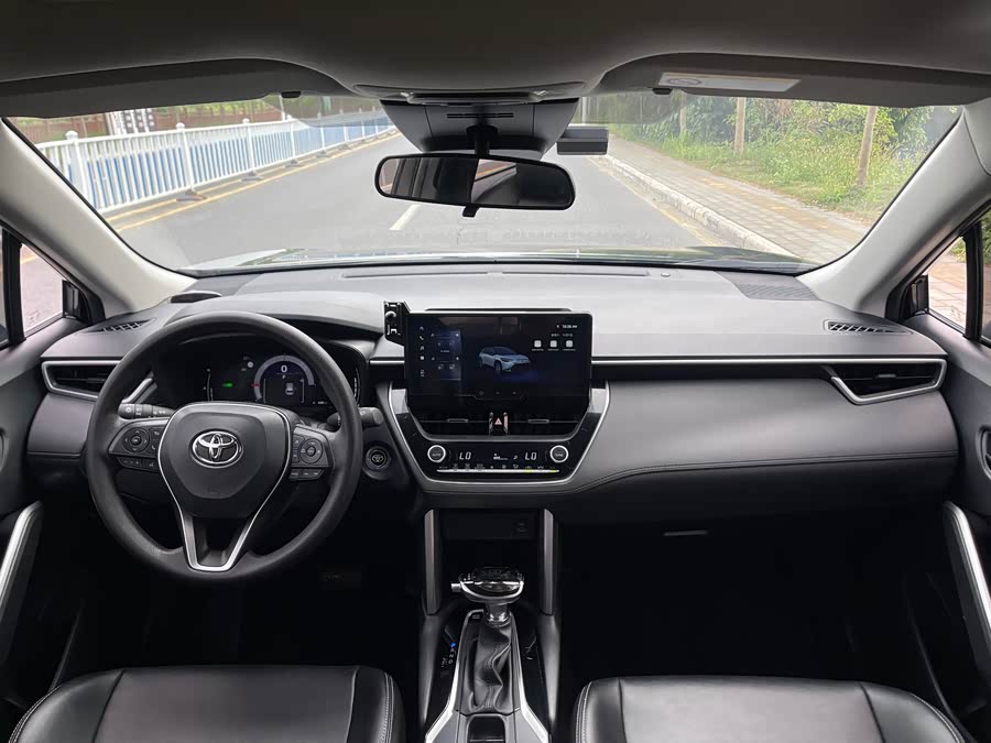 Toyota Frontlander 2024 #18 Toyota Frontlander 2024 imagen de coche #18