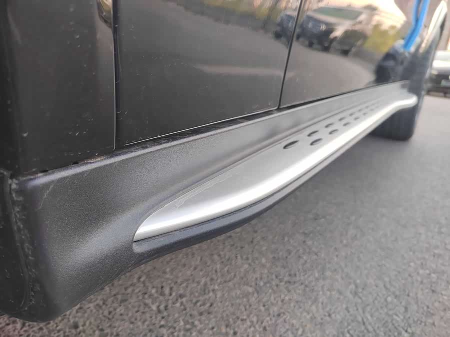 Mercedes-Benz GLC AMG 2025 imagem de carro #18