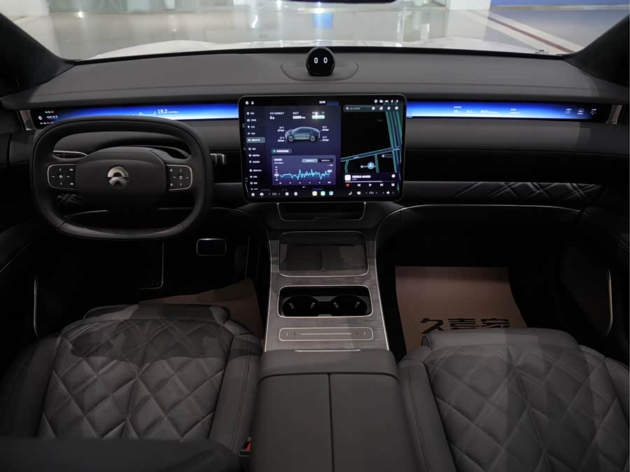 蔚来 蔚来ET9 2025 汽车图片 #18