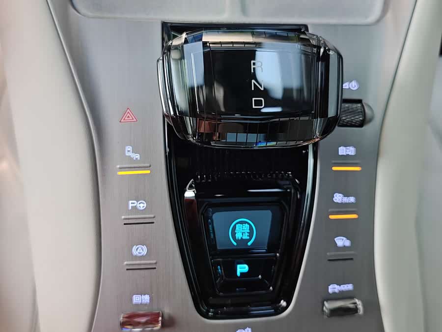 Denza N7 2024 صورة سيارة #18