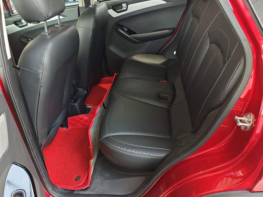 哪吒汽车 哪吒N01 2020 汽车图片 #18