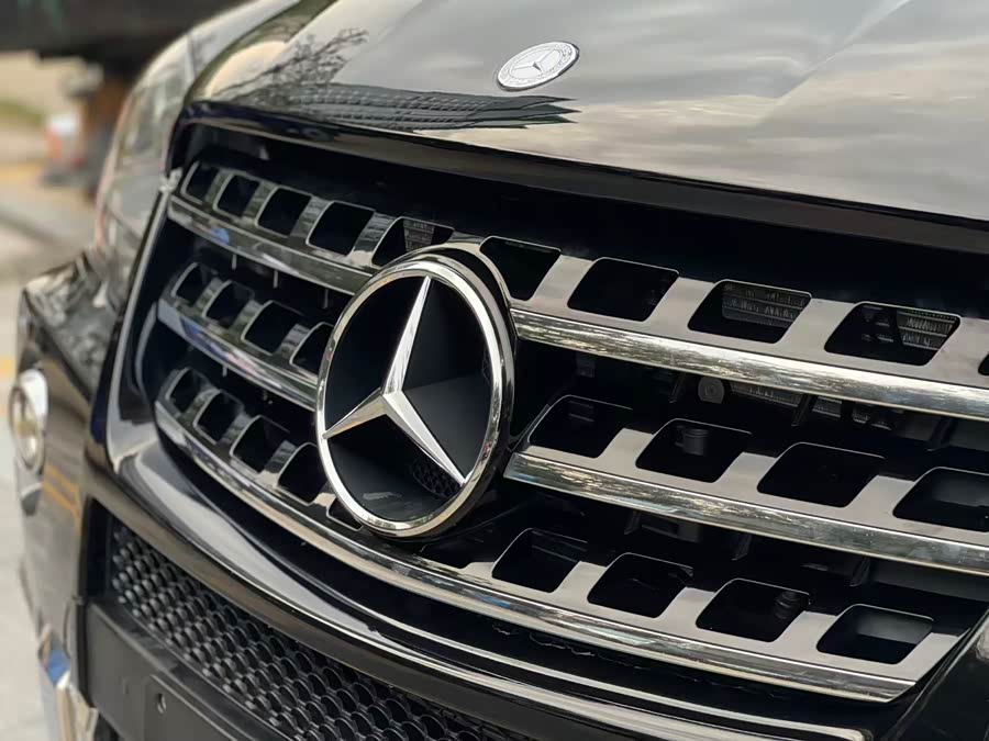 Mercedes-Benz M AMG 2012 image de voiture #18