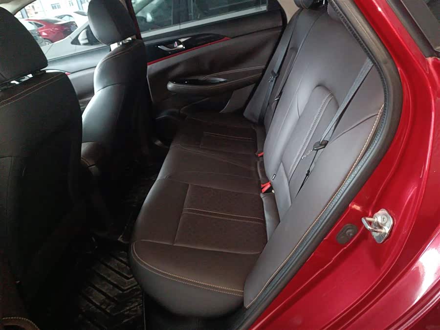 Changan Eado DT 2018 car image #18