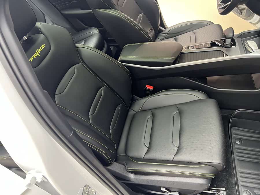 GEELY PrefaceL 2024 car image #18