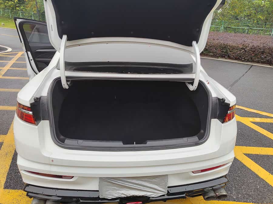 GEELY PrefaceL 2020 صورة سيارة #18