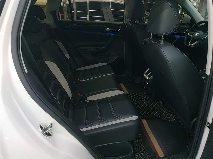 Volkswagen Tayron GTE 2020 #18 Volkswagen Tayron GTE 2020 car image #18