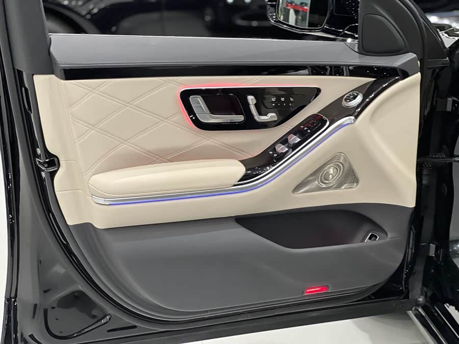 Mercedes-Benz Maybach S Class 2022 car image #18