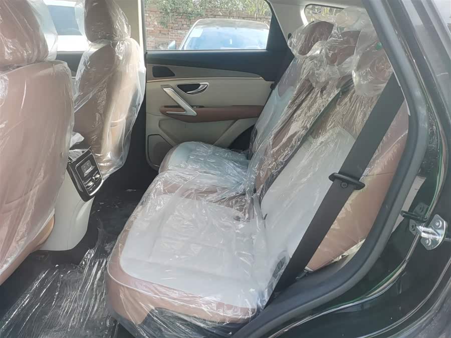 Jetour X70 C-DM 2025 #18 Jetour X70 C-DM 2025 car image #18