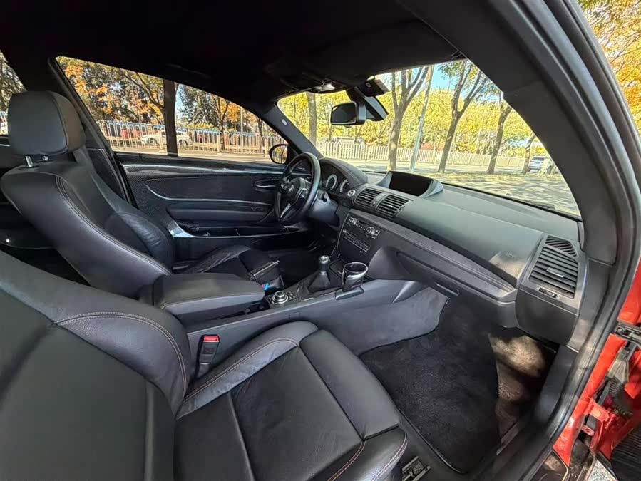 BMW 1 Series M 2012 #18 BMW 1 Series M 2012 car image #18