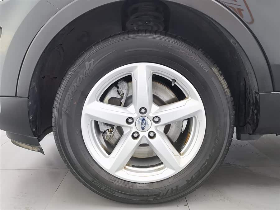 Ford Explorer (Imported) 2017 #18 Ford Explorer (Imported) 2017 car image #18