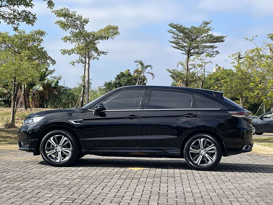 Honda UR-V 2022 #18 Honda UR-V 2022 car image #18