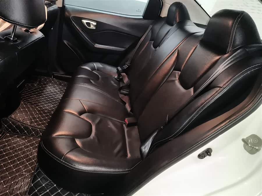 GAC Trumpchi GA3 2014 car image #18