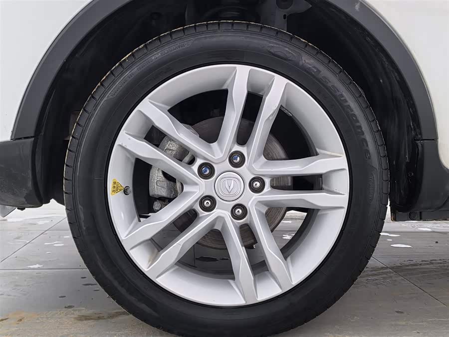 Changan CS35 2014 car image #18