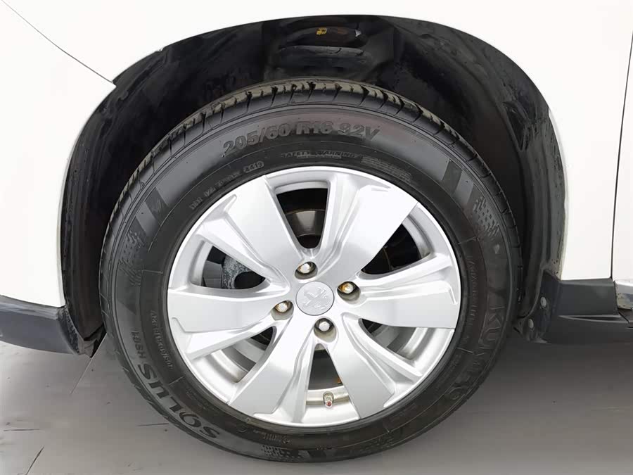 Peugeot 2008 2014 صورة سيارة #18