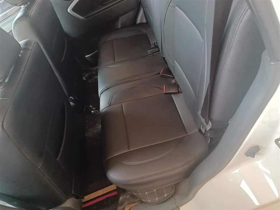 Suzuki Liana A6 2014 immagine di auto #18