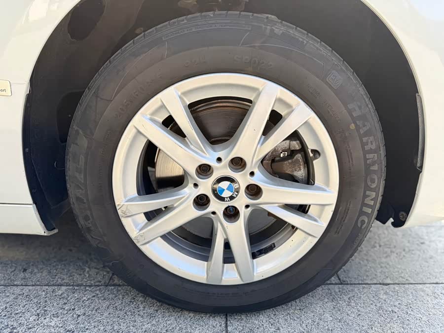 BMW 2 Series Gran Tourer 2017 car image #18