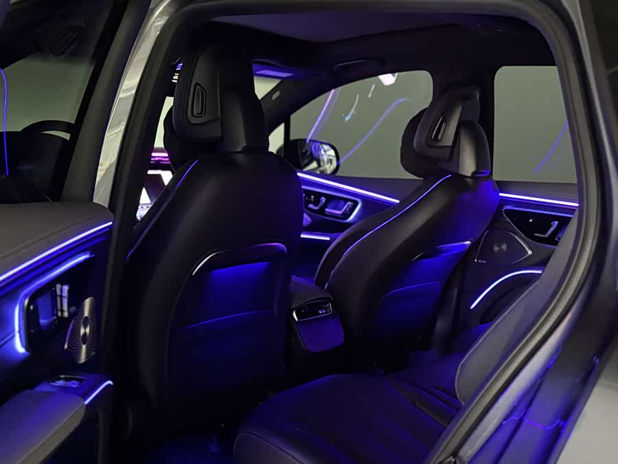 Mercedes-Benz EQS SUV 2023 #18 Mercedes-Benz EQS SUV 2023 car image #18