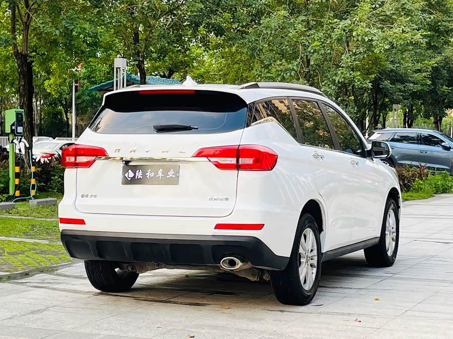 HongQi GuoYue #18 HongQi GuoYue image de voiture #18