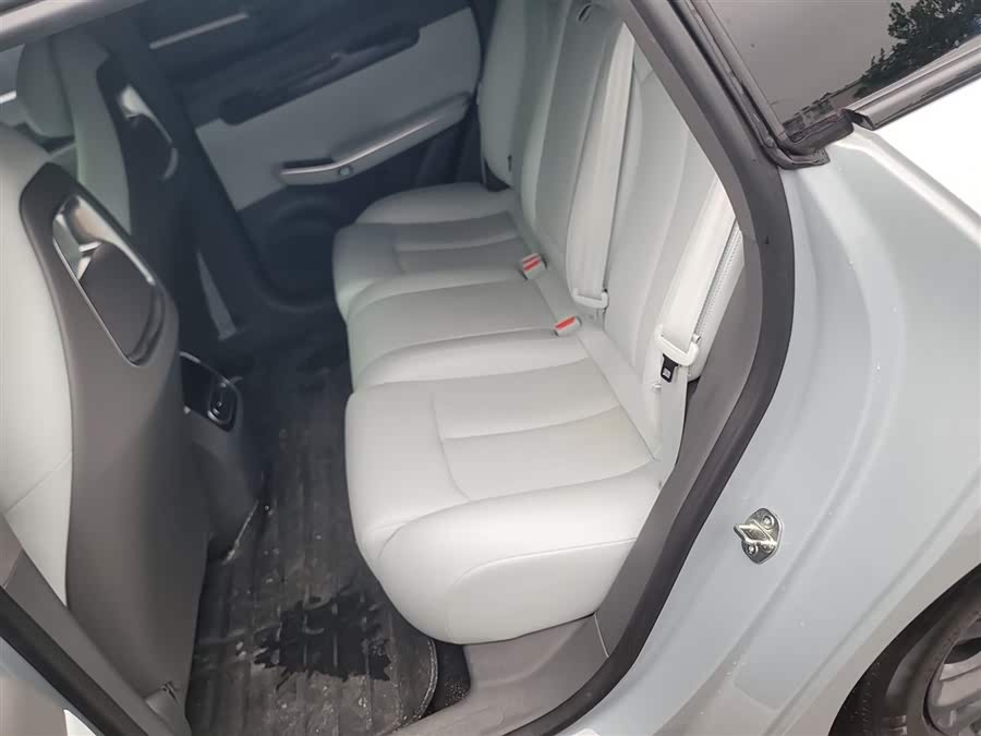 零跑汽车 零跑C01 2024 汽车图片 #18