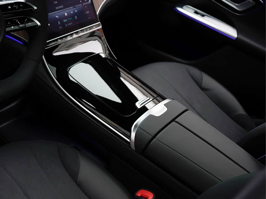 Mercedes-Benz EQE SUV 2023 car image #18