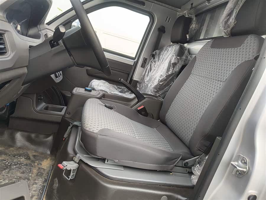 五菱汽车 五菱荣光新卡EV 2025 汽车图片 #18