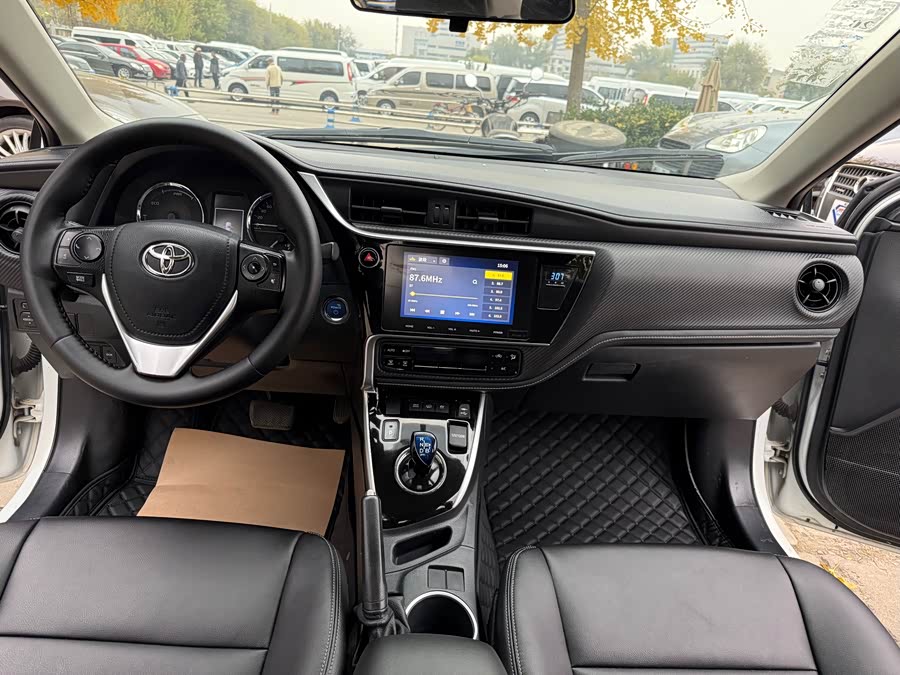 Toyota Levin Hybird E+ 2019 изображение автомобиля #18