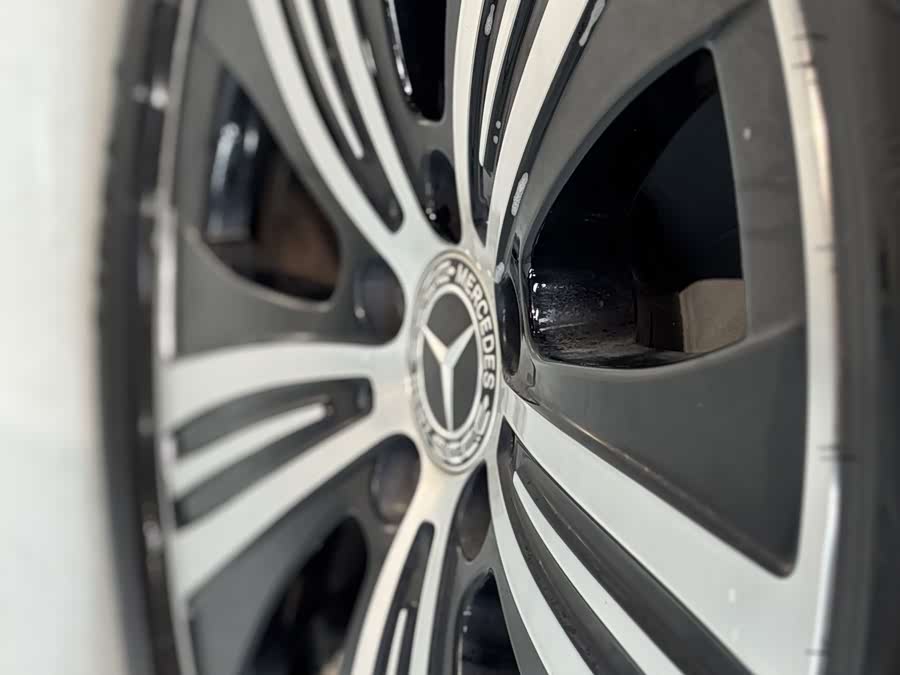 Mercedes-Benz EQE Class 2024 #18 Mercedes-Benz EQE Class 2024 car image #18