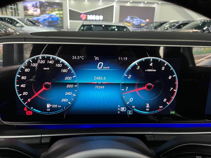 Mercedes-Benz GLE Class 2021 #18 Mercedes-Benz GLE Class 2021 car image #18