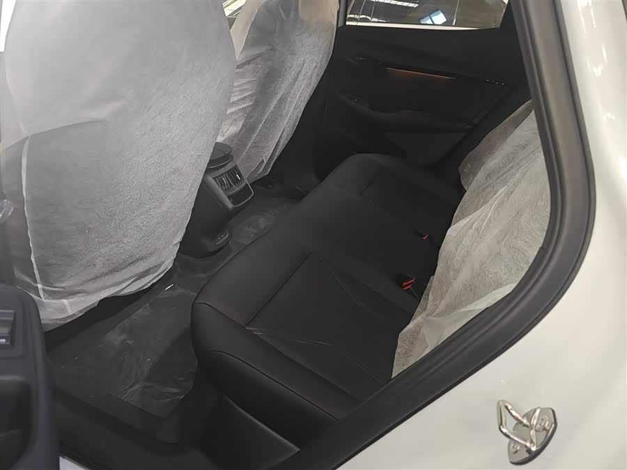 Volkswagen ID.UNYX 06 2025 imagem de carro #18