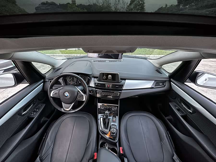 BMW 2 Series Tourer 2017 #18 BMW 2 Series Tourer 2017 imagem de carro #18