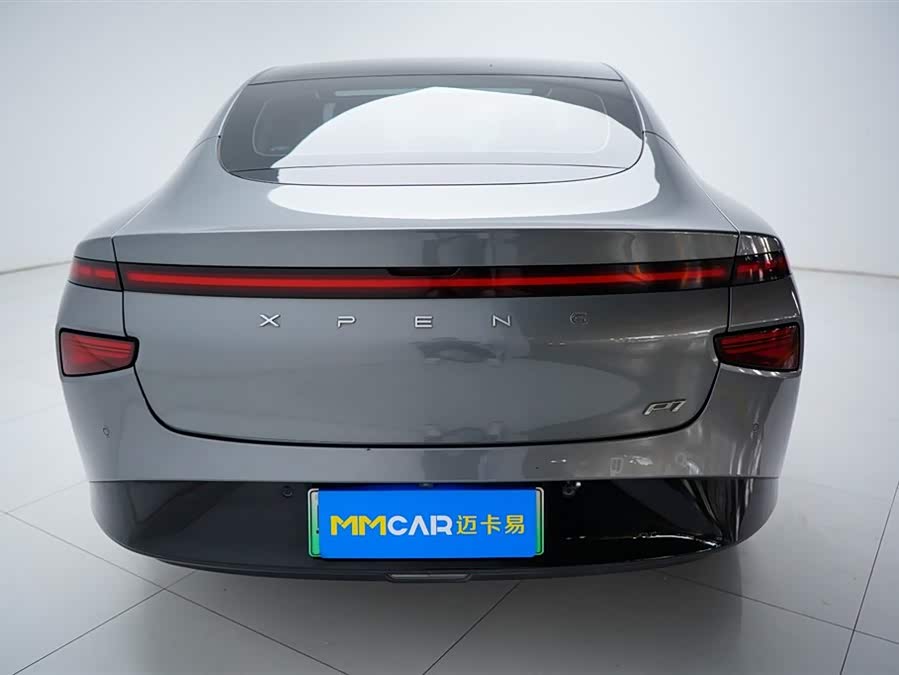 小鹏 小鹏P7 2021 汽车图片 #18