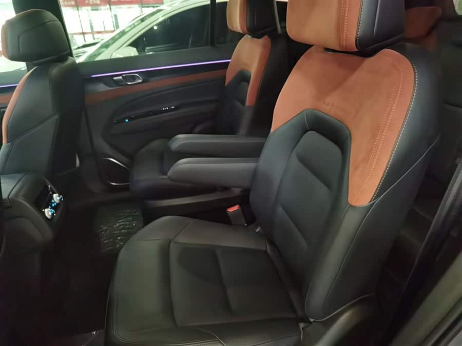 Ford Equator New Energy 2025 #18 Ford Equator New Energy 2025 car image #18