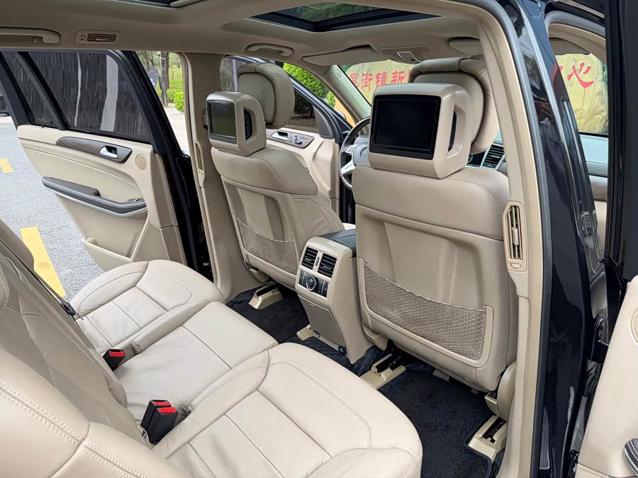 Mercedes-Benz GL Class 2014 immagine di auto #18